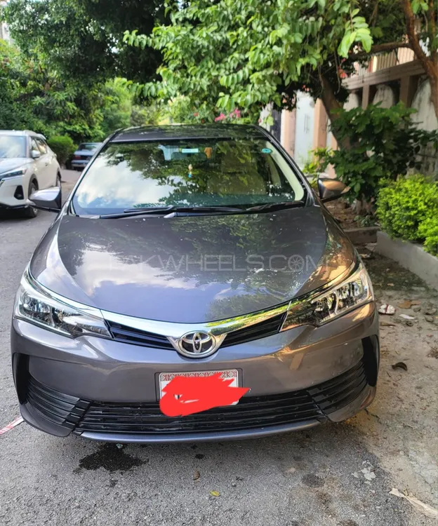 Toyota Corolla 2019 for Sale in Islamabad Image-1