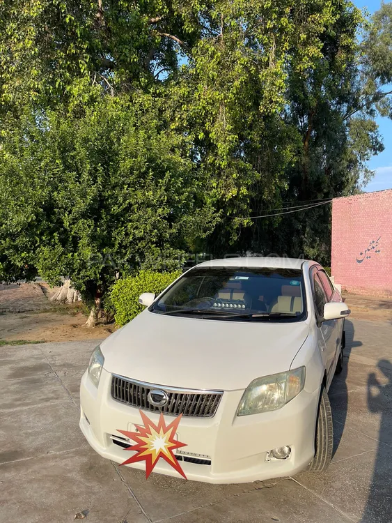 Toyota Corolla Axio 2007 for Sale in Faisalabad Image-1