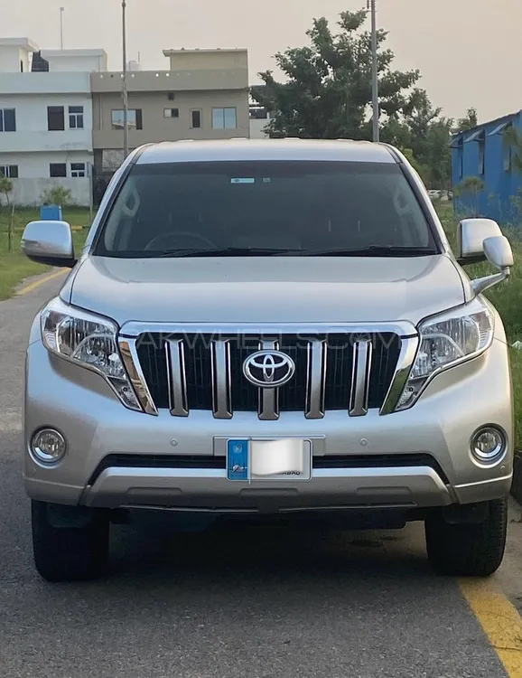 Toyota Prado 2013 for Sale in Islamabad Image-1