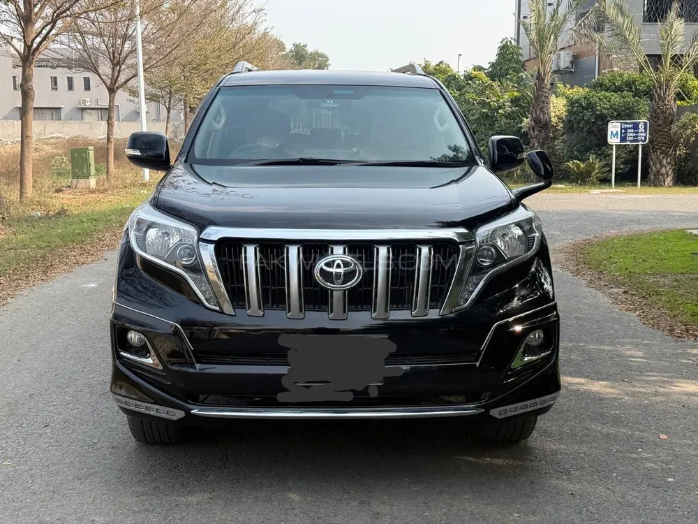 Toyota Prado 2010 for Sale in Islamabad Image-1