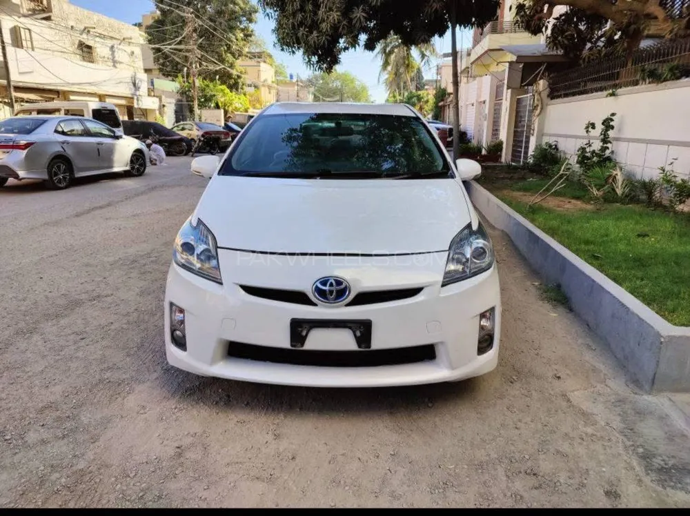 Toyota Prius 2009 for Sale in Karachi Image-1