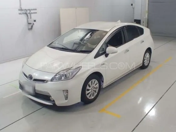 Toyota Prius 2014 for Sale in Peshawar Image-1