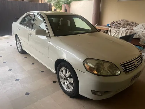 Toyota Mark II Grande 2.0 2002