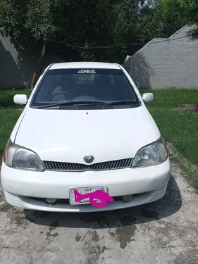 Toyota Platz F 1.3 2001