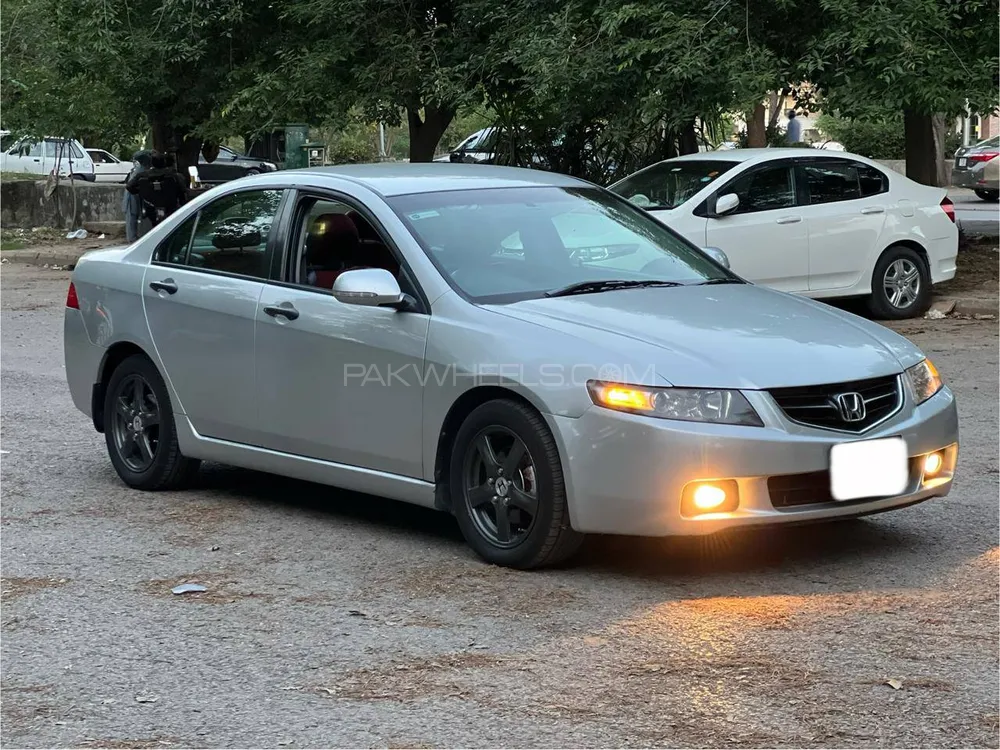 ہونڈا اکارڈ 2003 for Sale in اسلام آباد ہونڈا اکارڈ 2003 for Sale in اسلام آباد Image-9