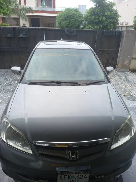 Honda Civic 2004 for Sale in Lahore Image-1