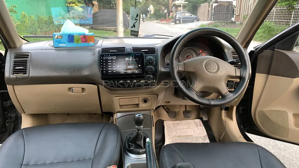 Honda Civic 2005 for Sale in Lahore Image-1