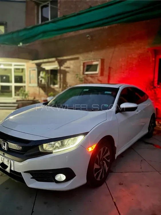 Honda Civic 2016 for Sale in Lahore Image-1