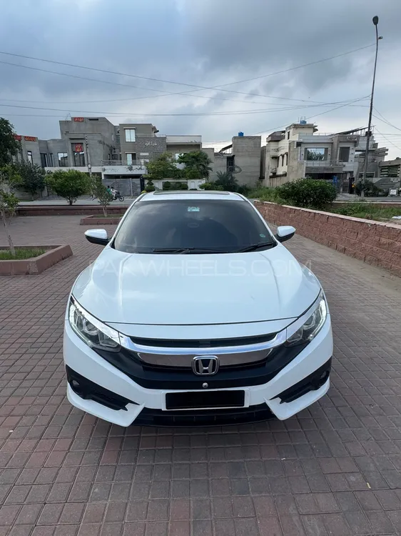 Honda Civic 2017 for Sale in Faisalabad Image-1