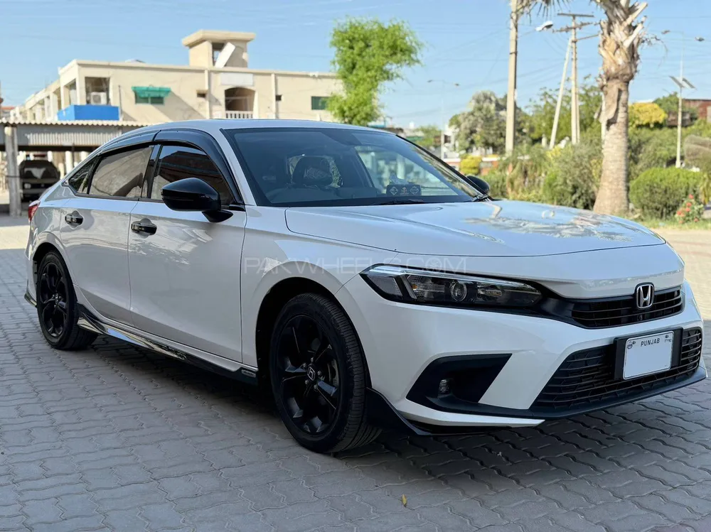Honda Civic 2024 for Sale in Lahore Image-1