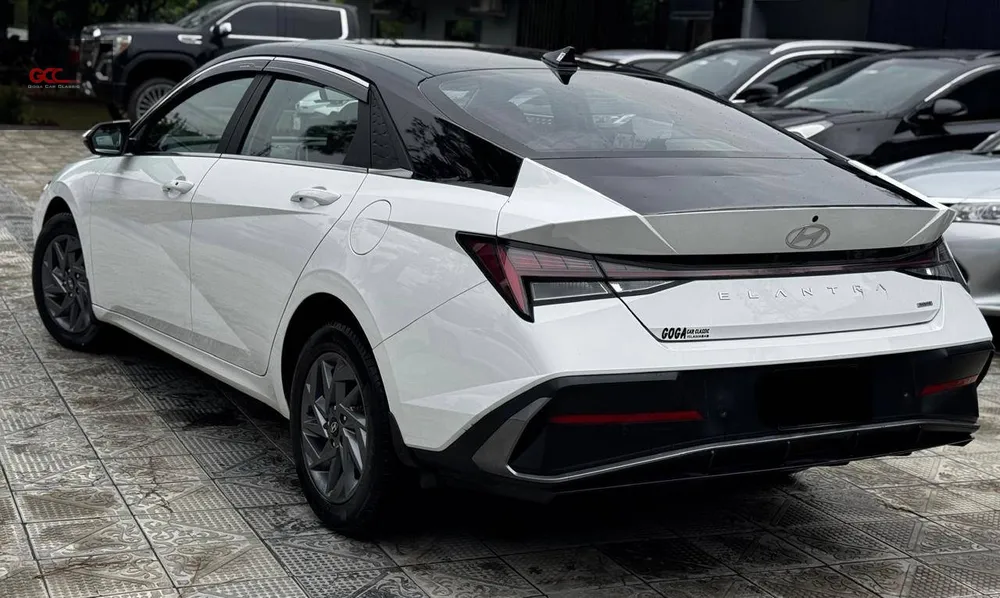 Hyundai Elantra 2025 for Sale in Islamabad Image-1