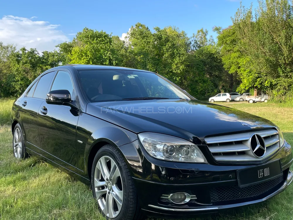 Mercedes Benz C Class 2007 for Sale in Islamabad Image-1