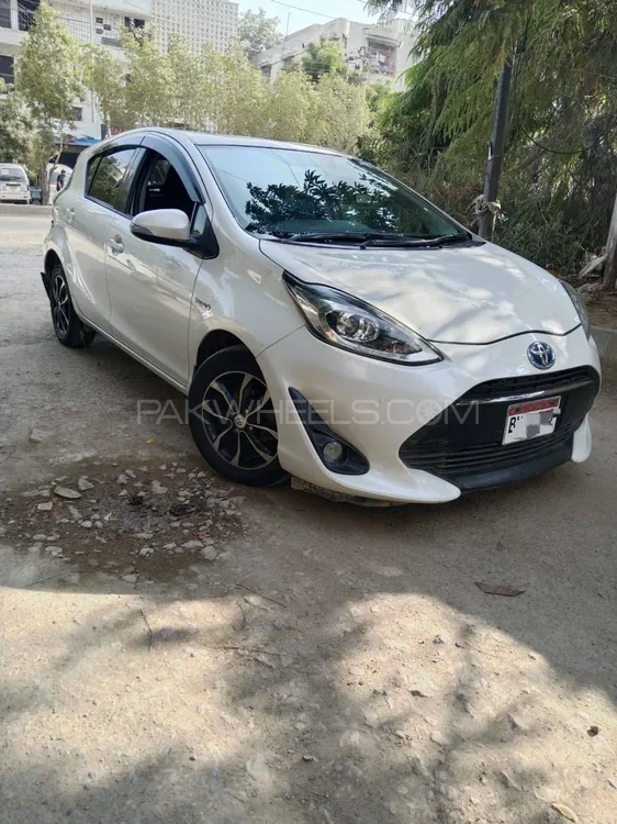 Toyota Aqua 2018 for Sale in Karachi Image-1