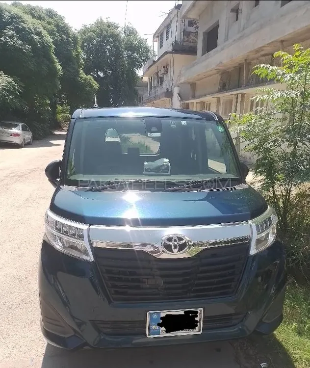 Toyota Roomy 2018 for Sale in Islamabad Image-1