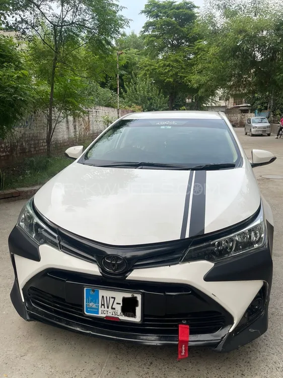 Toyota Corolla 2021 for Sale in Faisalabad Image-1