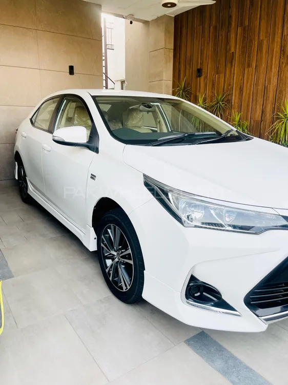 Toyota Corolla 2022 for Sale in Lahore Image-1