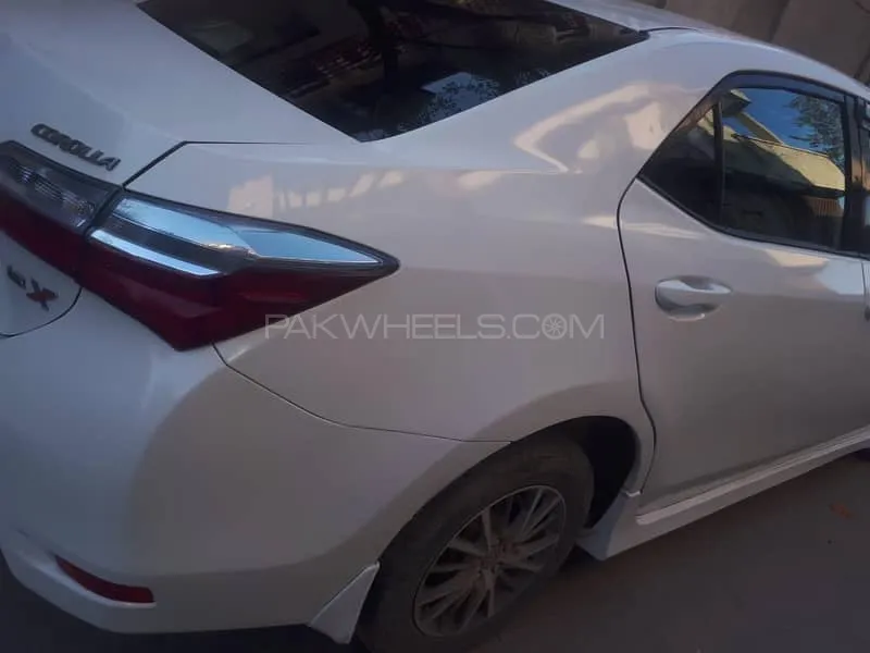 Toyota Corolla 2016 for Sale in Faisalabad Image-1