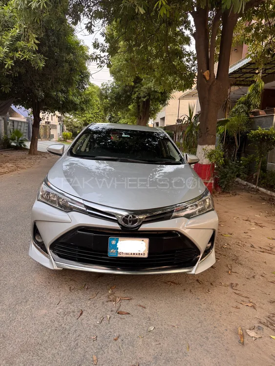Toyota Corolla 2016 for Sale in Faisalabad Image-1