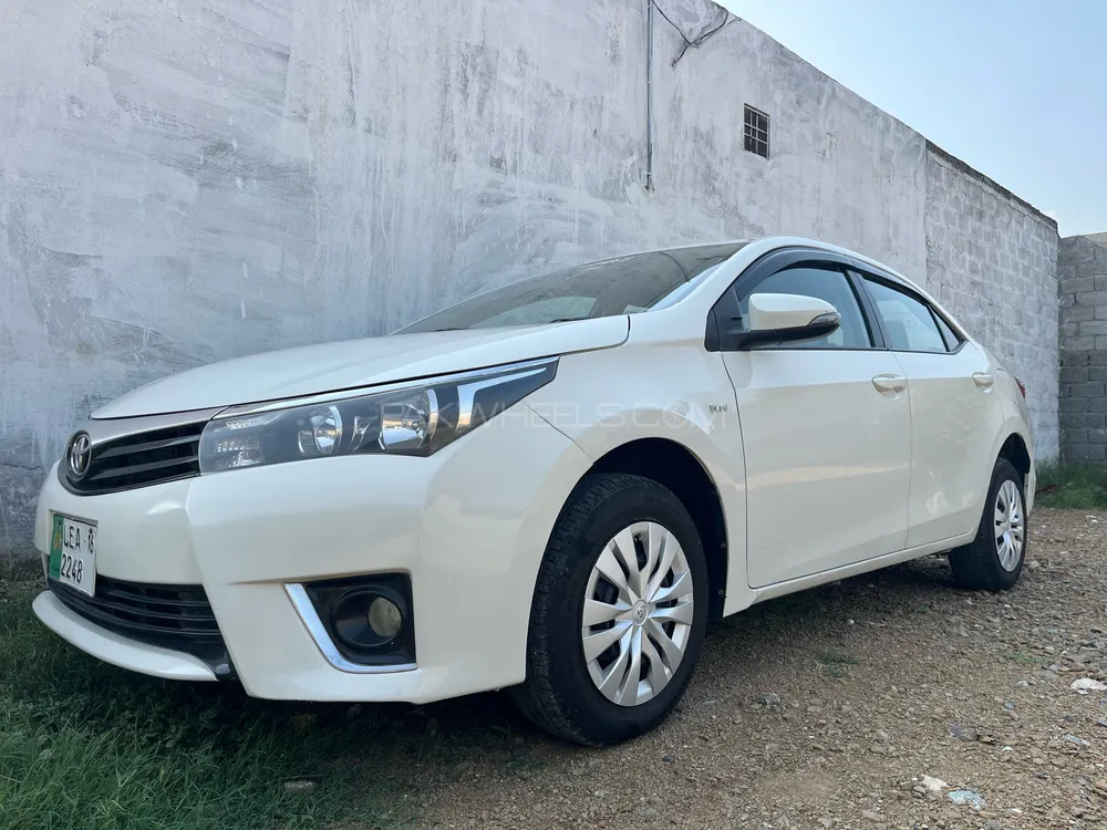Toyota Corolla 2016 for Sale in Takhtbai Image-1