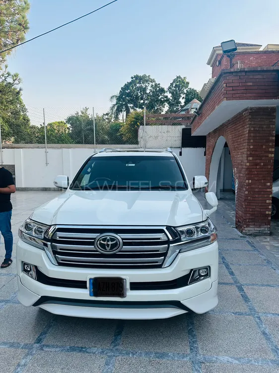 Toyota Land Cruiser 2016 for Sale in Lahore Image-1