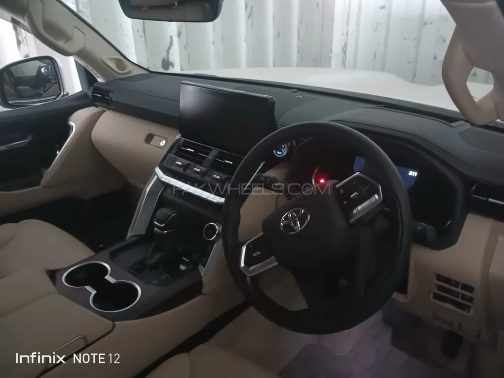 Toyota Land Cruiser 2024 for Sale in Karachi Image-1