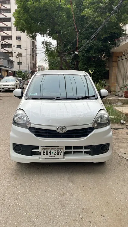Toyota Pixis Epoch 2012 for Sale in Karachi Image-1