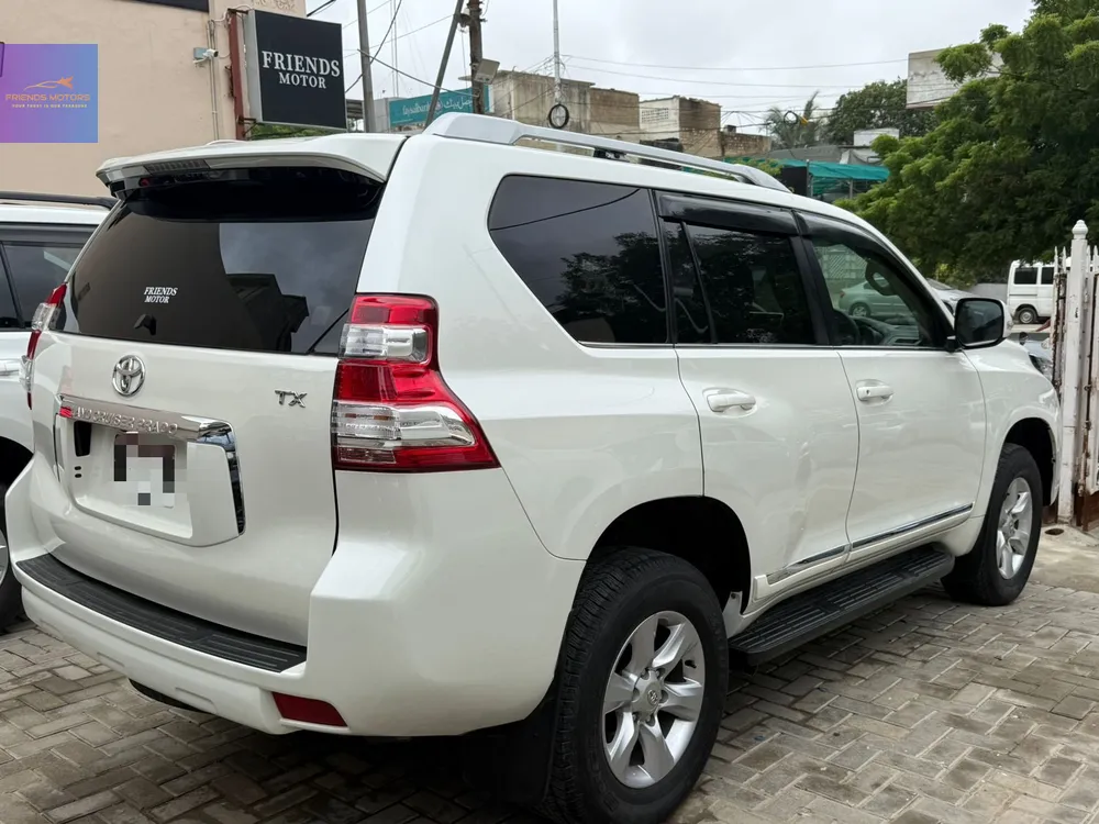 Toyota Prado 2012 for Sale in Karachi Toyota Prado 2012 for Sale in Karachi Image-2