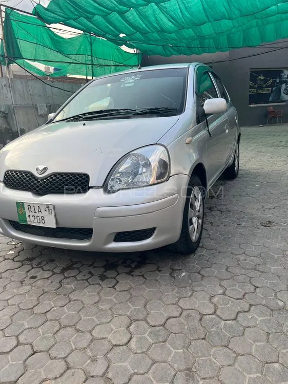 Toyota Vitz 2001 for Sale in Peshawar Image-1