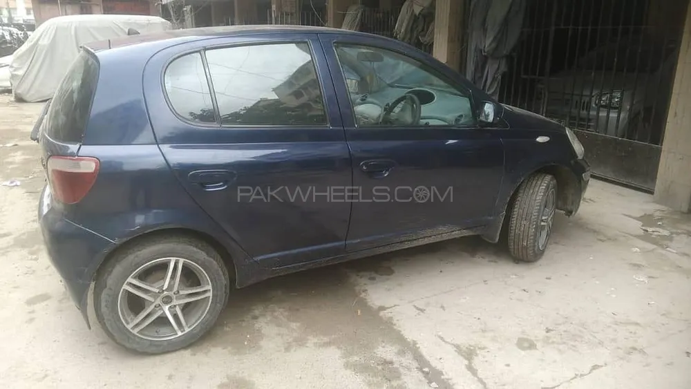 Toyota Vitz 1999 for Sale in Karachi Image-1