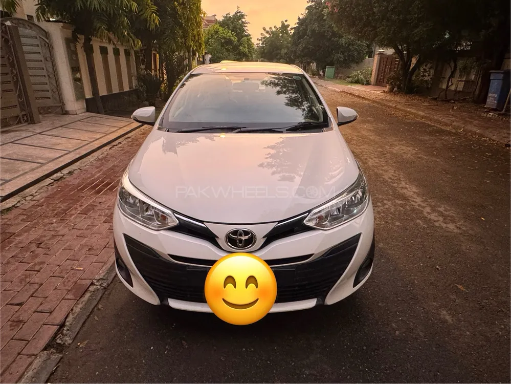 Toyota Yaris Sedan 2022 for Sale in Lahore Image-1