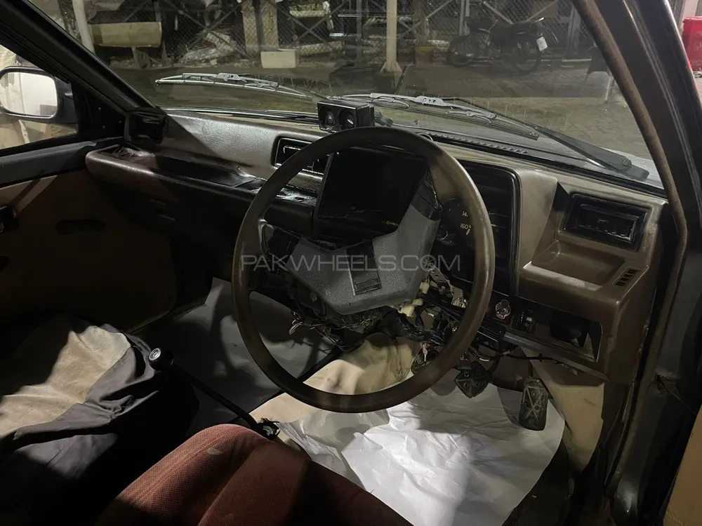 Daihatsu Charade 1985 for Sale in Karachi Daihatsu Charade 1985 for Sale in Karachi Image-8