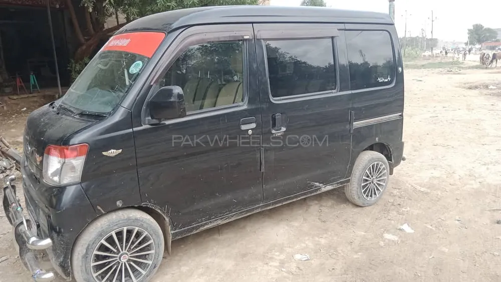 Daihatsu Hijet 2013 for Sale in Karachi Image-1