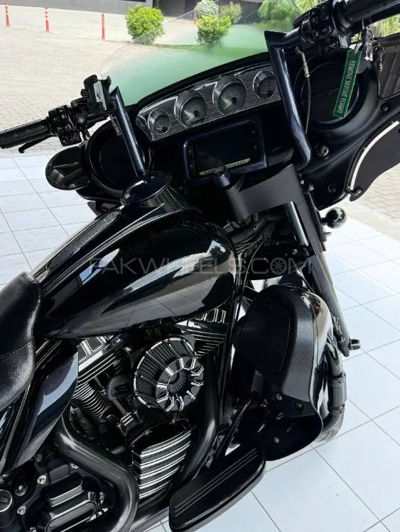 ہارلی ڈيوڈسن Street Glide 2016 for Sale ہارلی ڈيوڈسن Street Glide 2016 for Sale Image-5