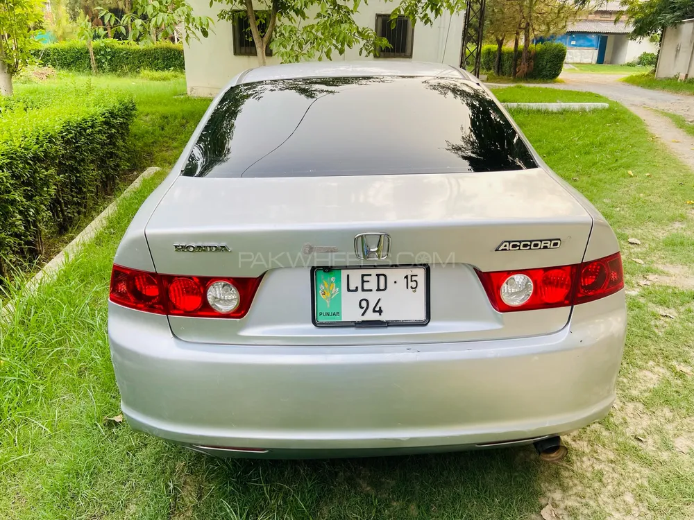 Honda Accord 2004 for Sale in Abbottabad Honda Accord 2004 for Sale in Abbottabad Image-4