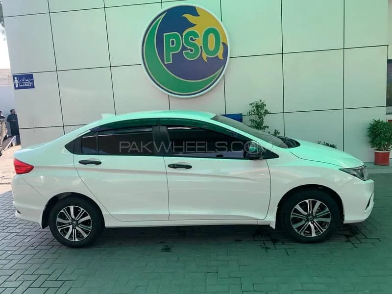 Honda City 2022 for Sale in Multan Image-1