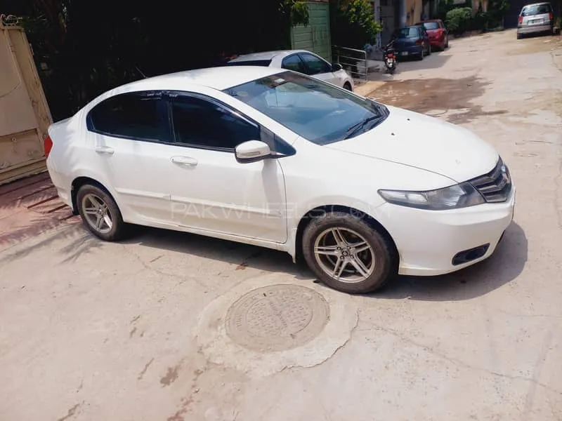 Honda City 2016 for Sale in Lahore Image-1