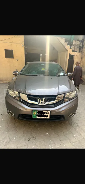 Honda City 2018 for Sale in Faisalabad Image-1