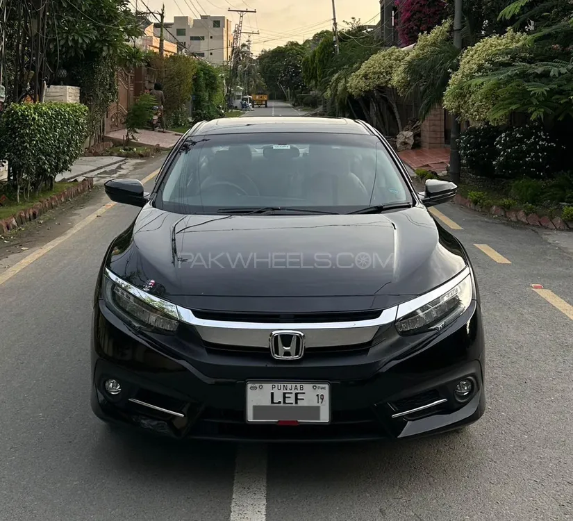 Honda Civic 2019 for Sale in Lahore Image-1