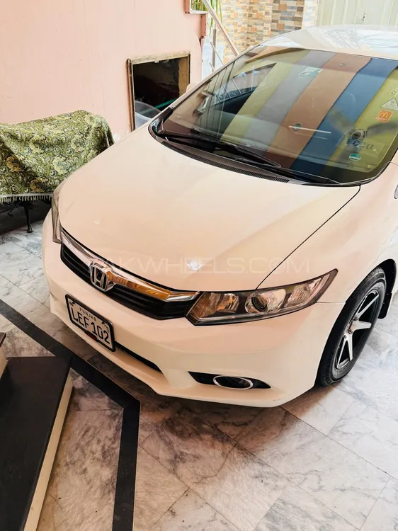 Honda Civic 2012 for Sale in Lahore Image-1