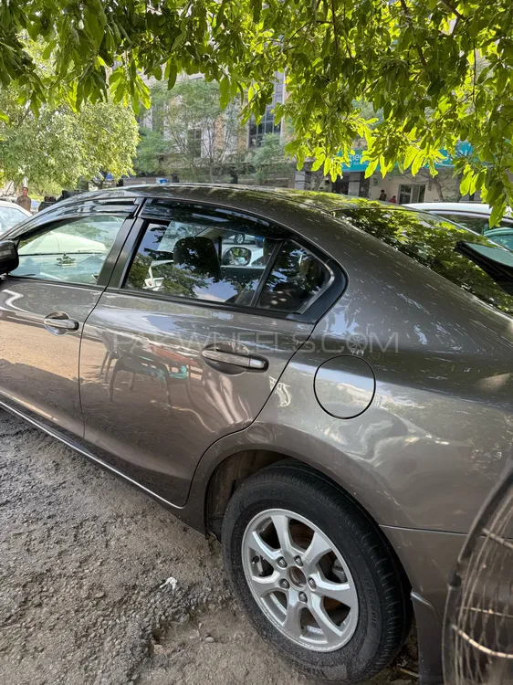 Honda Civic 2012 for Sale in Islamabad Image-1