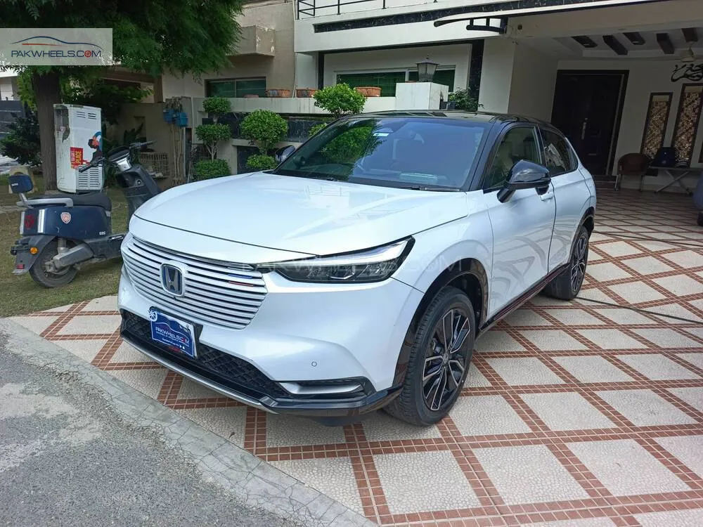 Honda Vezel 2022 for Sale in Lahore Honda Vezel 2022 for Sale in Lahore Image-3