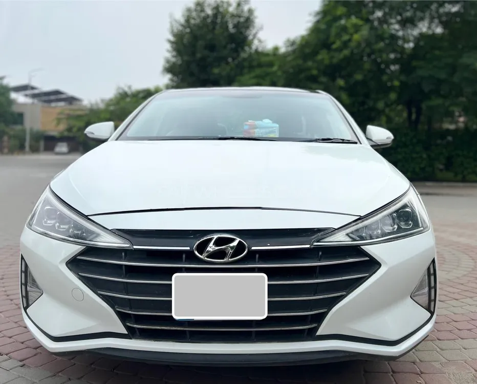 Hyundai Elantra 2021 for Sale in Faisalabad Image-1