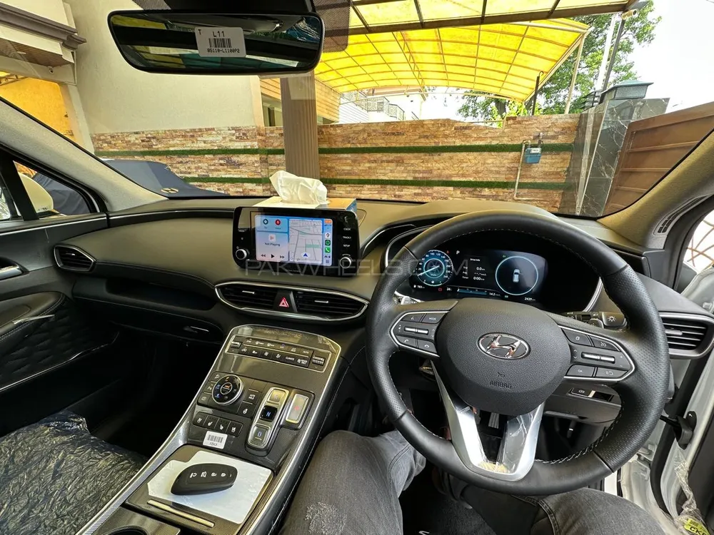 Hyundai Santa Fe 2025 for Sale in Lahore Image-1