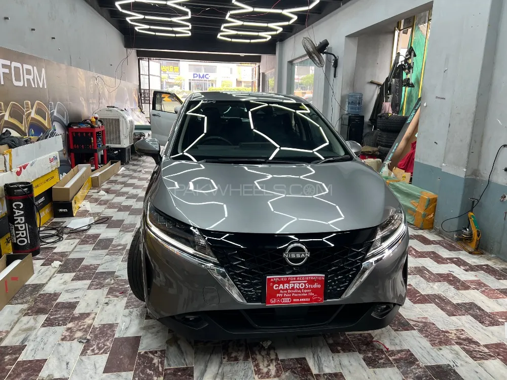 Nissan Note 2021 for Sale in Peshawar Image-1