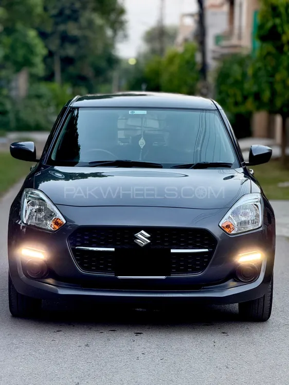 Suzuki Swift 2023 for Sale in Lahore Image-1
