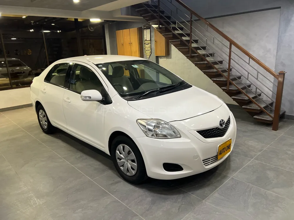 Toyota Belta 2010 for Sale in Karachi Toyota Belta 2010 for Sale in Karachi Image-4