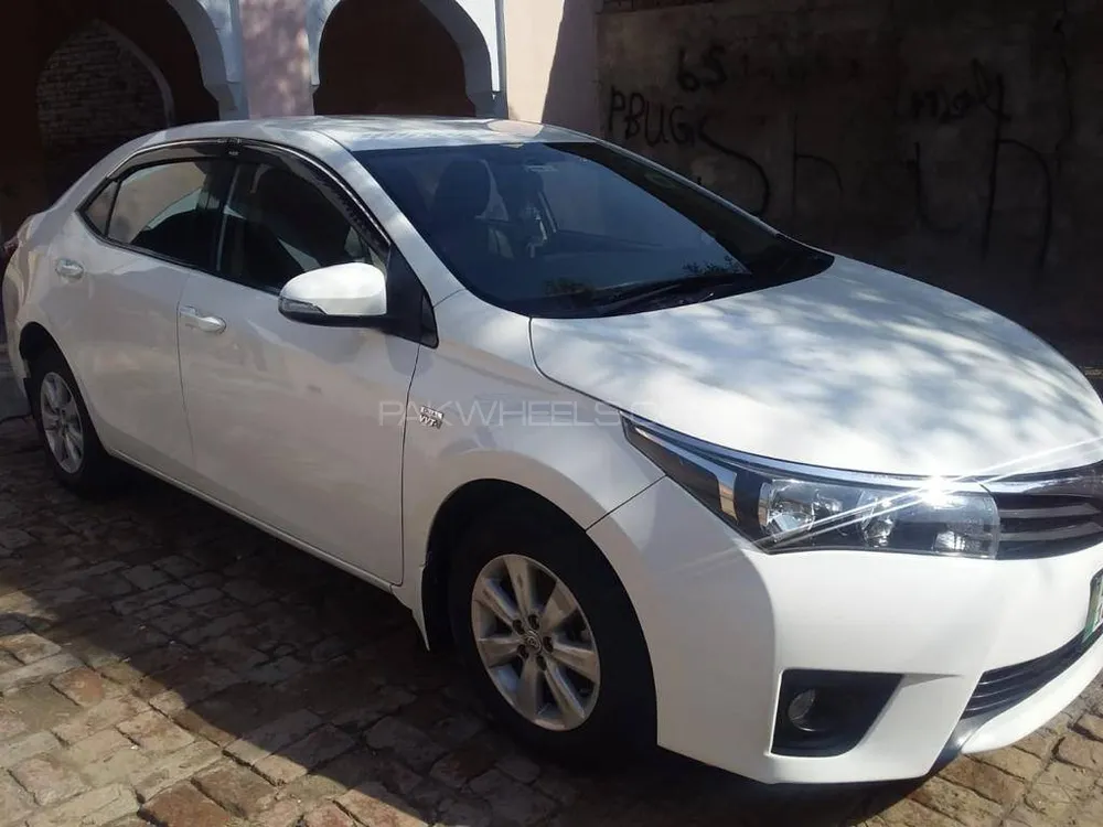 Toyota Corolla 2015 for Sale in Islamabad Image-1