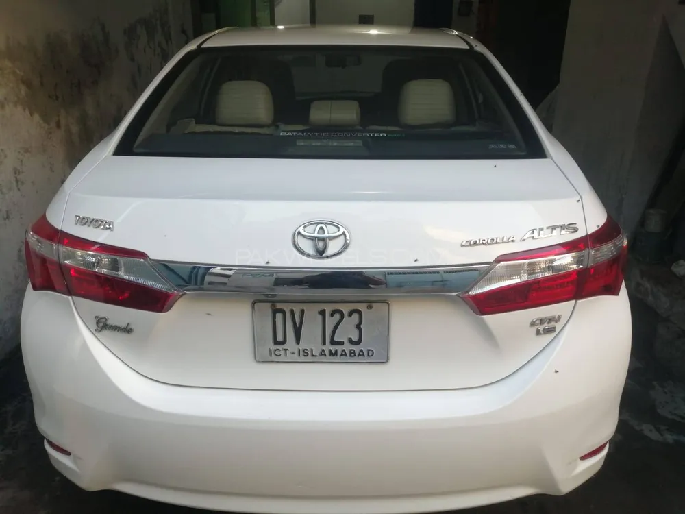 Toyota Corolla 2016 for Sale in Gujranwala Image-1
