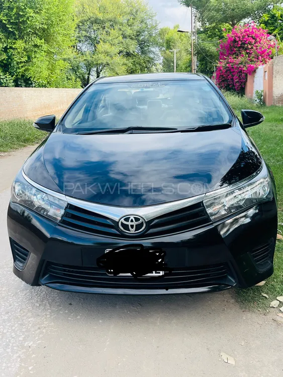 Toyota Corolla 2016 for Sale in Islamabad Image-1