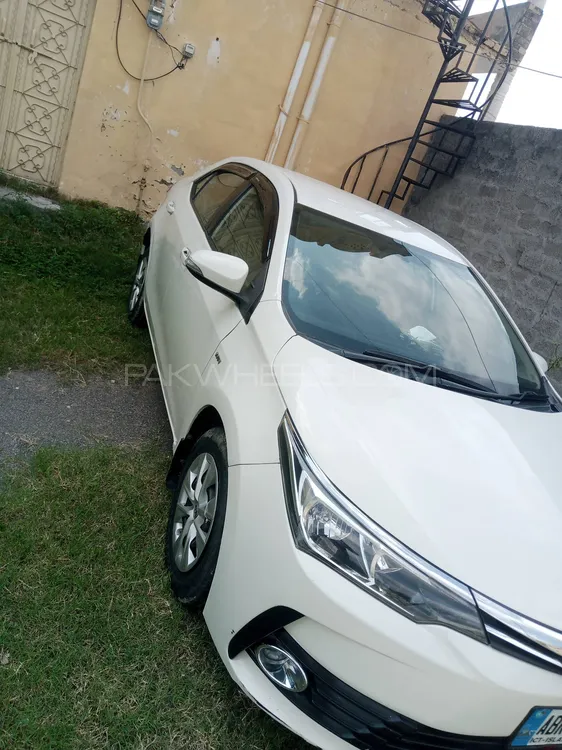 Toyota Corolla 2016 for Sale in Taxila Image-1